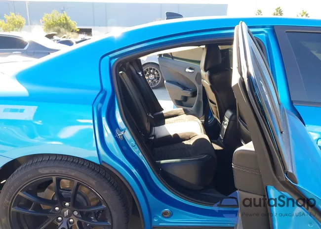 2C3CDXGJXPH607994: 44276299