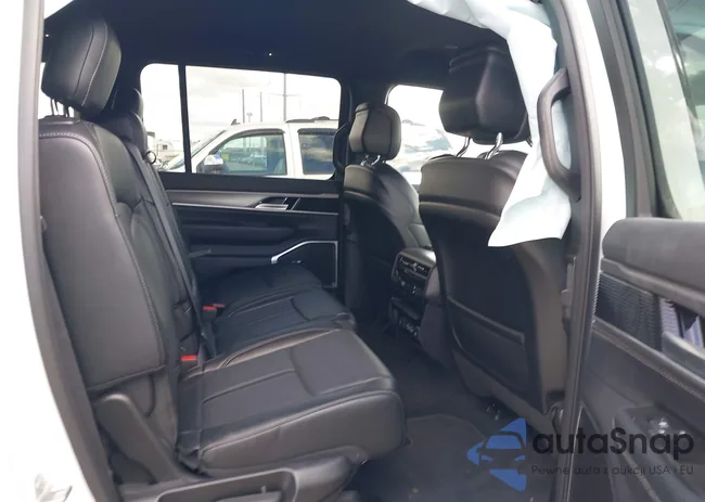 1C4SJVBP0SS514614: 44276401