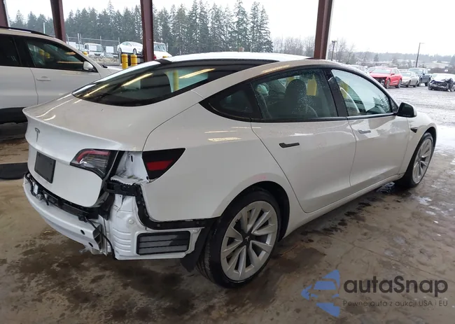 5YJ3E1EA4PF511549: 44276424