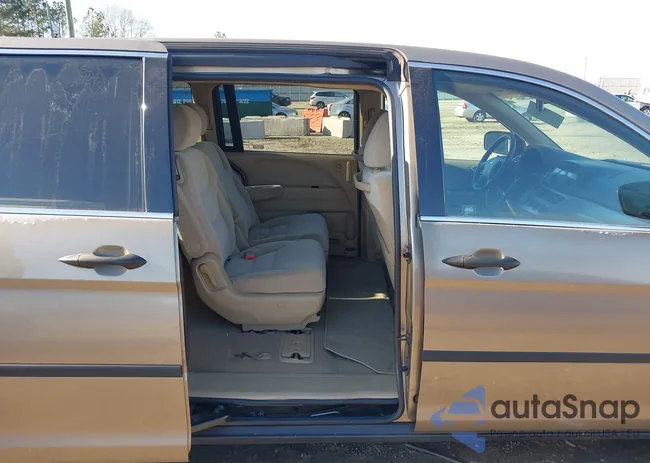 5FNRL38208B081942: 44276517