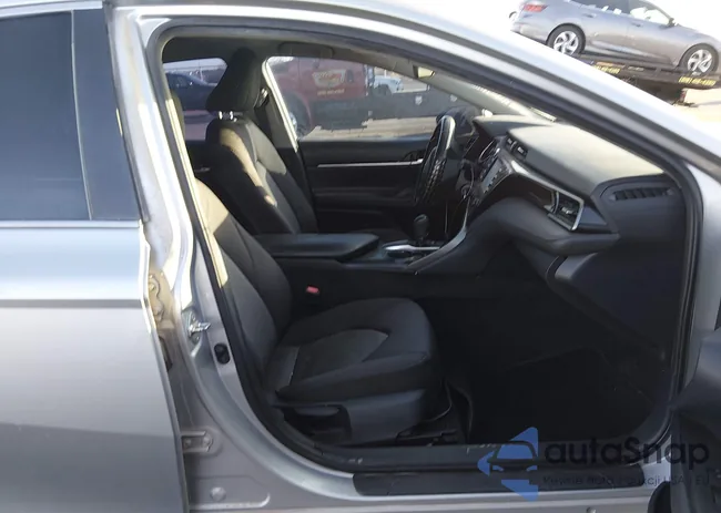 4T1B11HK7KU256094: 44276560