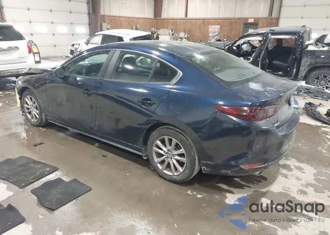 3MZBPABL5KM111321: 44276589