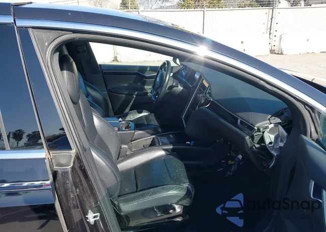 5YJXCBE21GF002783: 44276617