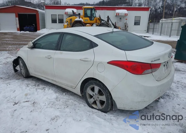 5NPDH4AE9DH381495: 44275705