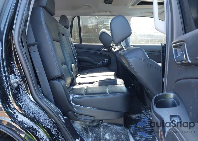 1GNSKBKC8JR249639: 44275724