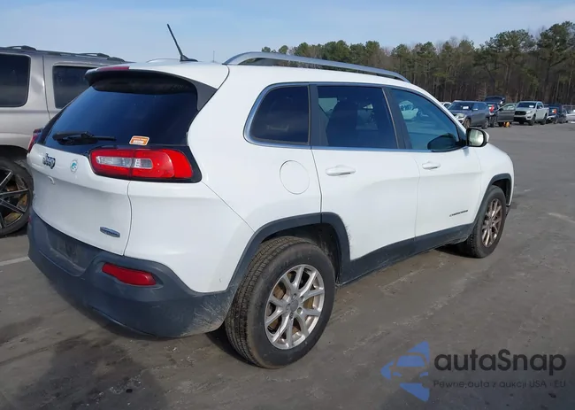 1C4PJMCB8FW734231: 44275731