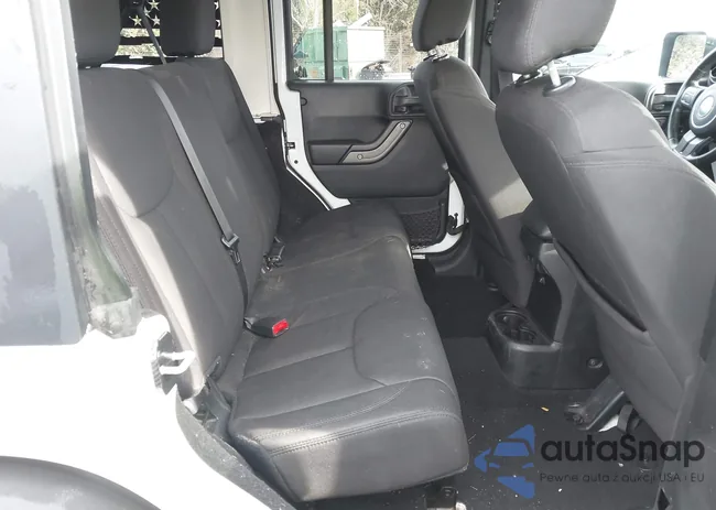 1C4BJWDG6GL242753: 44275750