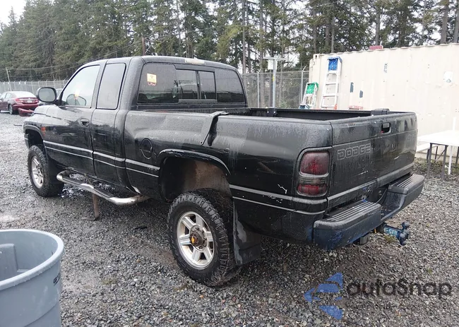 3B7KF23W0XG231392: 44275751