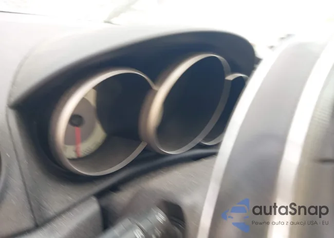 JM1BK32F481181647: 44275811