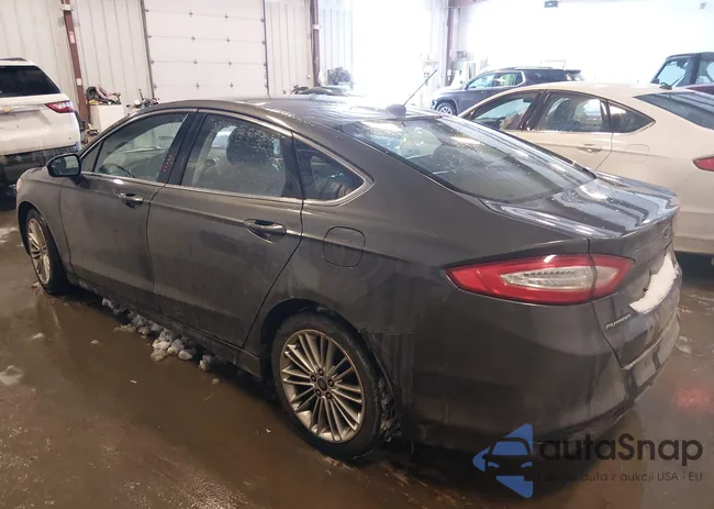 3FA6P0HD9FR243530: 44275851