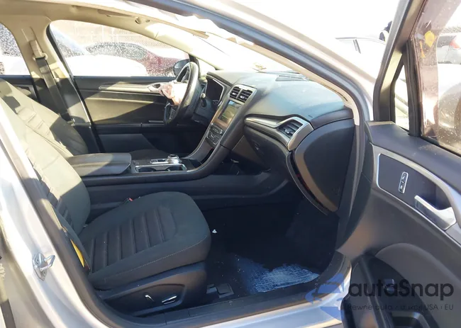 3FA6P0H78HR165691: 44275876