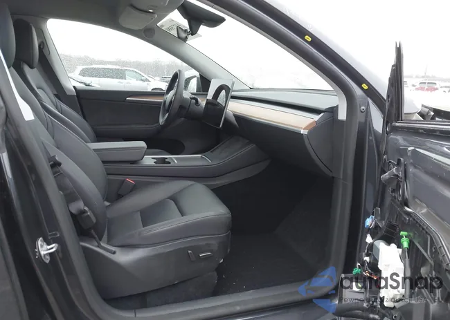 7SAYGDEE8RA300958: 44275880