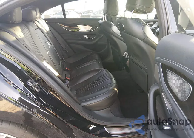 WDD2J5JB7KA011339: 44275960