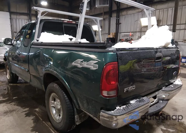 2FTRX18L2XCA21894: 44276078