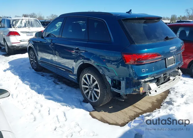 WA1LJBF79ND010045: 44277137