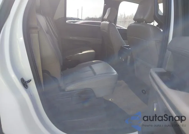 1FMJK1HT9LEA07177: 44277150