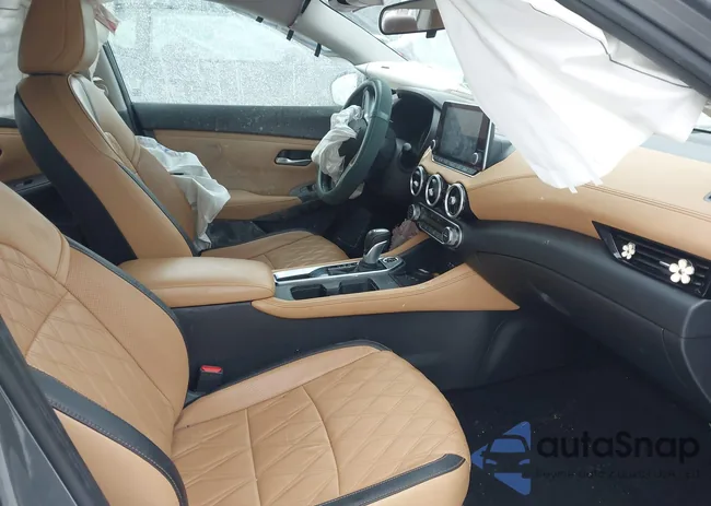 3N1AB8CVXMY260232: 44277152