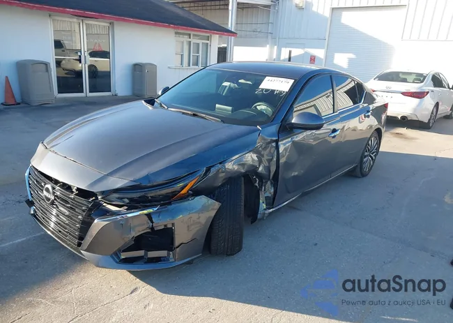 1N4BL4DV0PN336571: 44277179