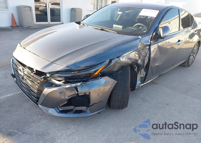 1N4BL4DV0PN336571: 44277179