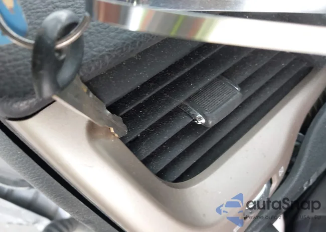 1C4PJLCBXJD538953: 44277203