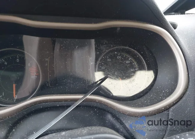 1C4PJLCBXJD538953: 44277203