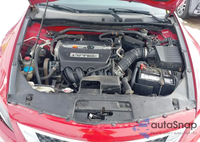 1HGCS12809A002128: 44277205