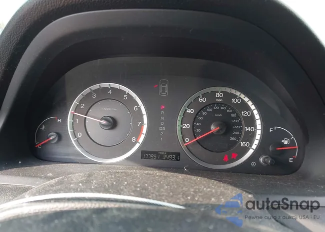 1HGCS12809A002128: 44277205