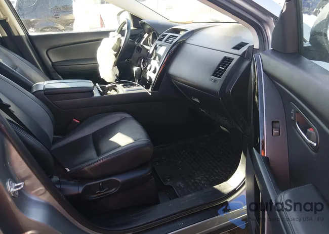 JM3TB3CV5C0366953: 44277302