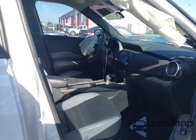 3N1CP5DV5PL501509: 44277332