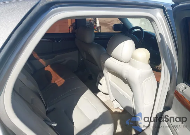 1G6KD54Y23U289876: 44277592