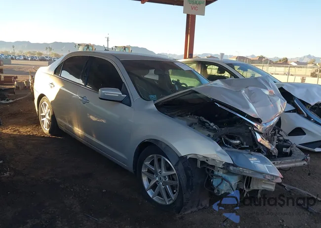 3FAHP0JA2AR334740: 44277640