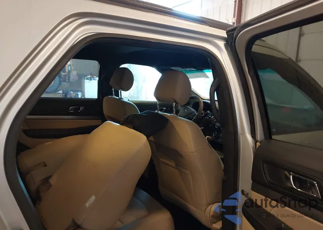 1FM5K7BH8HGB08764: 44277644