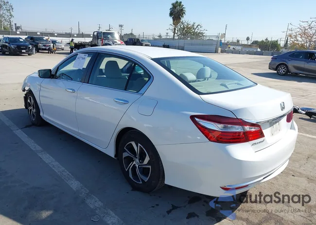 1HGCR2F31GA084710: 44277650