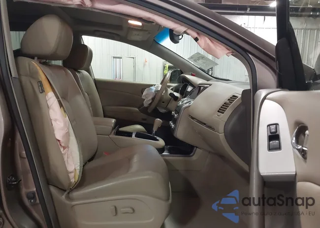 JN8AZ1MW2DW307661: 44276698