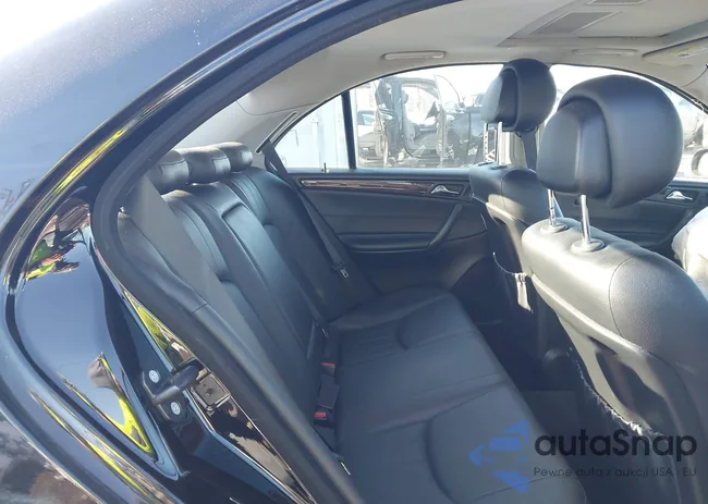 WDBRF92H37F918165: 44278122