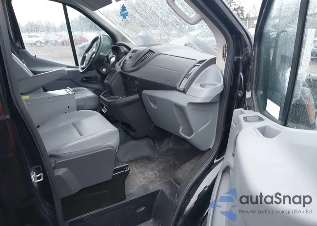 1FTYR2YM5HKB04852: 44278212