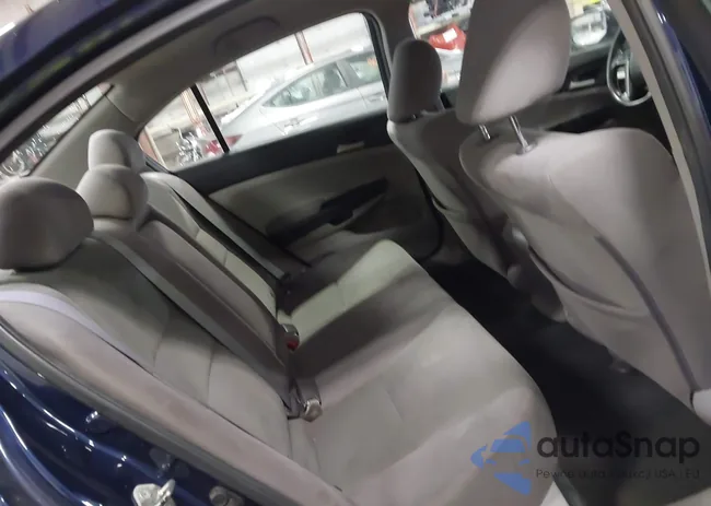 1HGCP2F38BA148546: 44278280