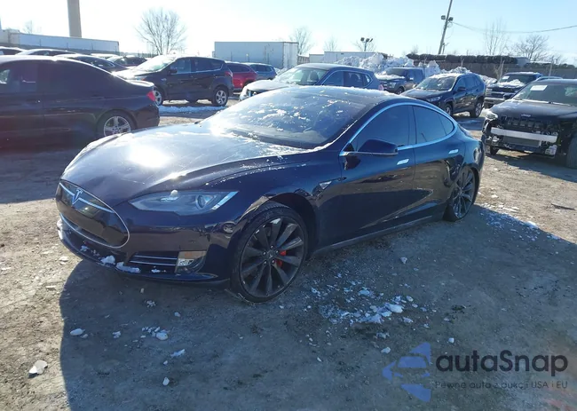 5YJSA1CP8DFP11649: 44278307