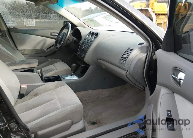 1N4AL21E78C285815: 44278381