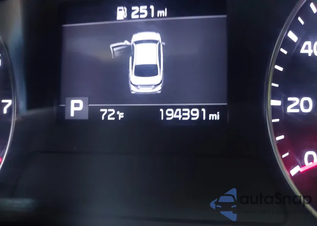 3KPF24AD1KE084126: 44278434