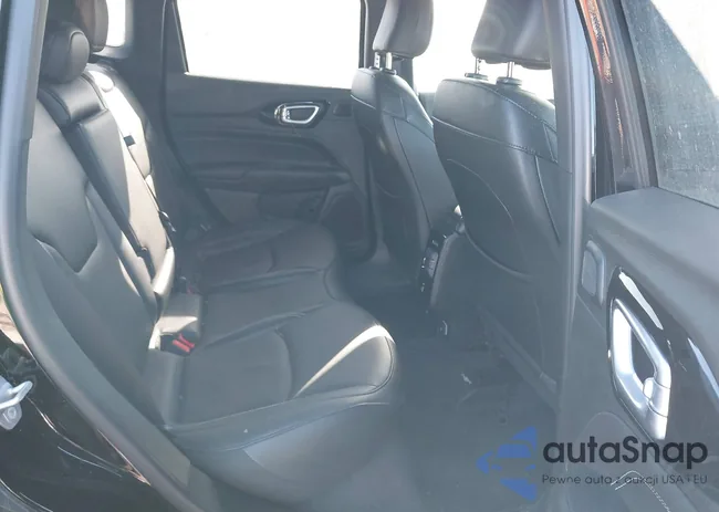 3C4NJDCN4RT168564: 44278440