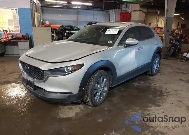 3MVDMBCM7RM717780: 44278555