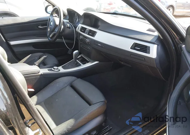 WBAVC53528FZ86350: 44278660