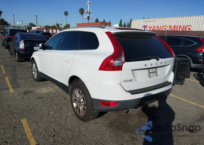 YV4992DZXA2101387: 44277747