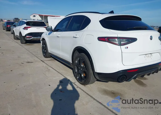 ZASPAKBN0R7D75558: 44277748