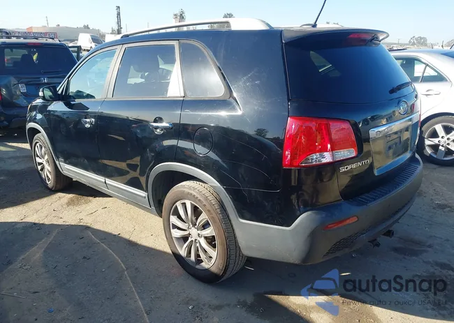 5XYKUDA2XBG182775: 44277767