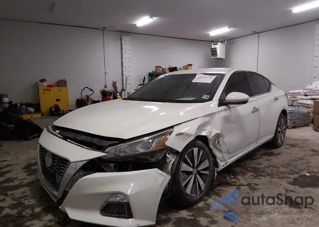 1N4BL4DW4MN301598: 44277770