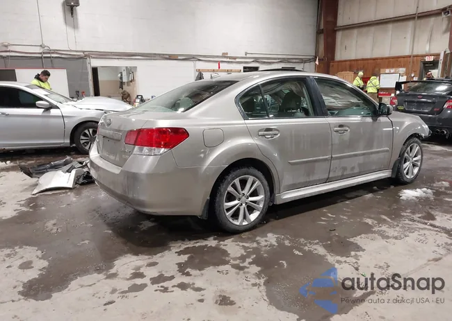 4S3BMBC67E3030787: 44277776