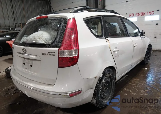 KMHDC8AE4AU066204: 44277806