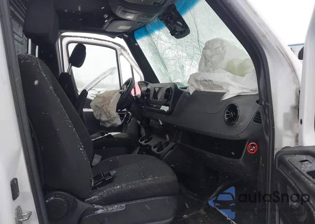 WD3PE7ED5KT011253: 44277825